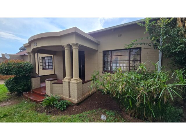 <!--[if BLOCK]><![endif]--> 56  Lewis Street, Lewisham, Krugersdorp <!--[if ENDBLOCK]><![endif]-->